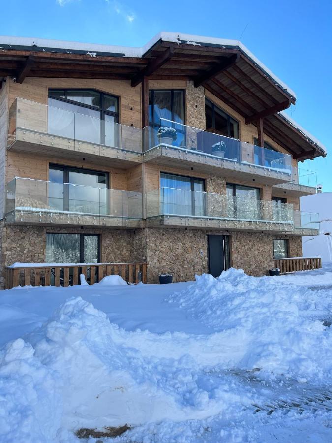Hillhome Apartment & Sauna 多纳瓦利 外观 照片