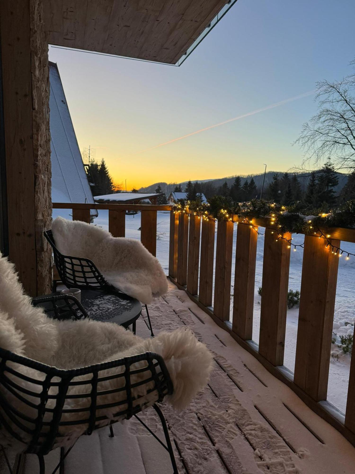 Hillhome Apartment & Sauna 多纳瓦利 外观 照片